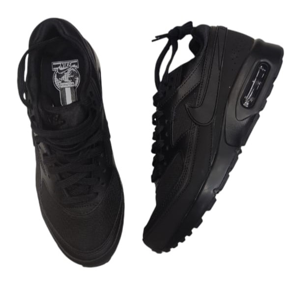 Air max bw black
