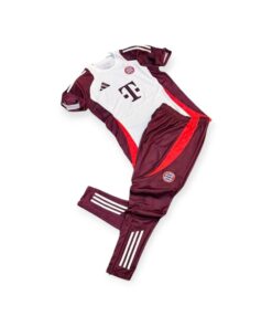 Ensemble Adidas de l'équipe FC Bayern