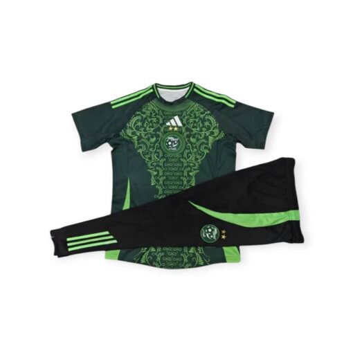 Ensemble Adidas de l'équipe national algérienne