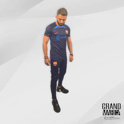 Ensemble Nike de l'Équipe FC Barcelone Bleu – Image 3